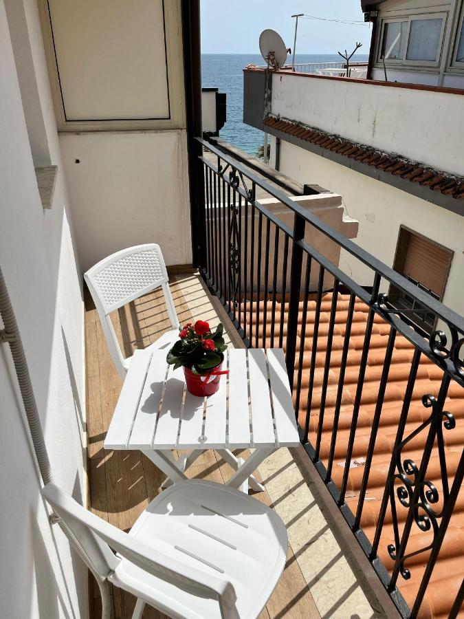 Casa Peppino Apartment Letojanni Exterior photo
